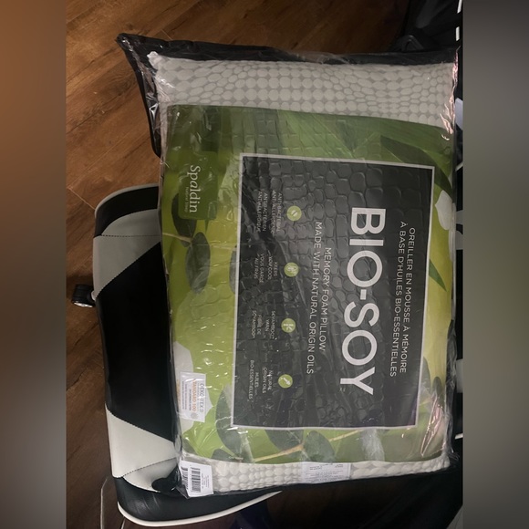 MEMORY FOAM PILLOW - Picture 2 of 2